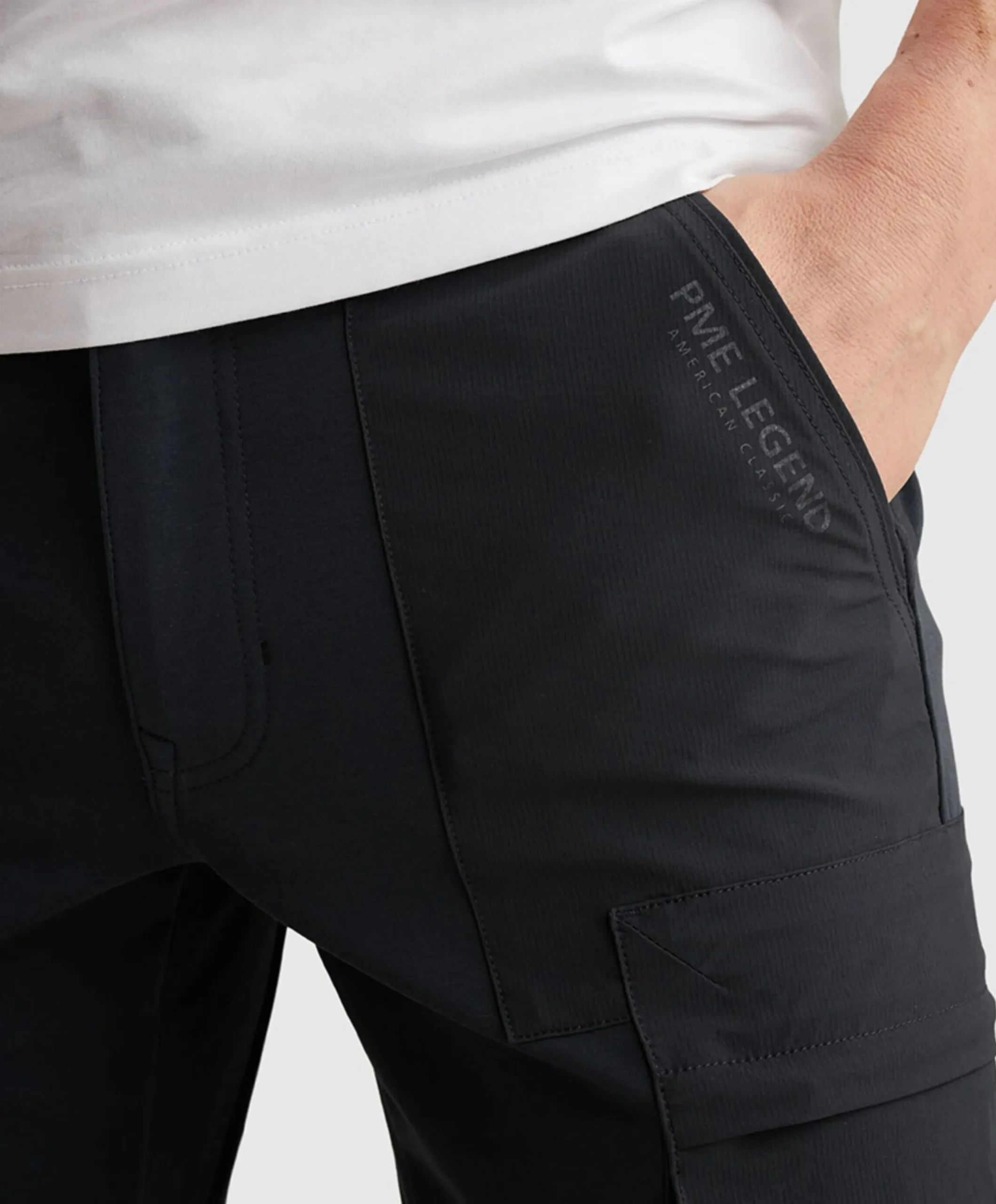 AIRYLON CARGO SHORTS TECH SWEAT heren korte broek blauw