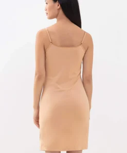 Dames onderjurk beige