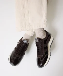 dames sneakers bruin
