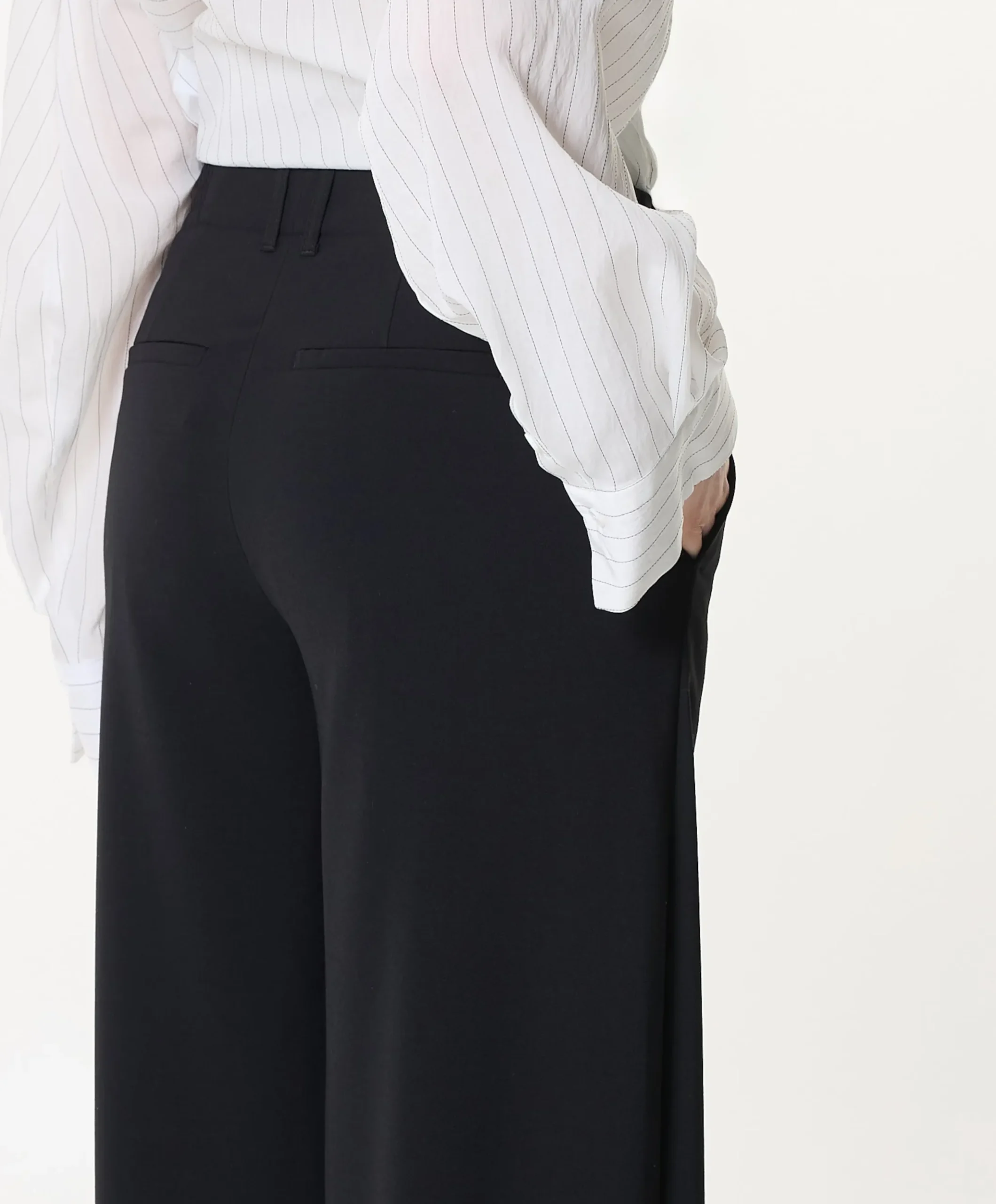 DUTIFUL dames pantalon zwart