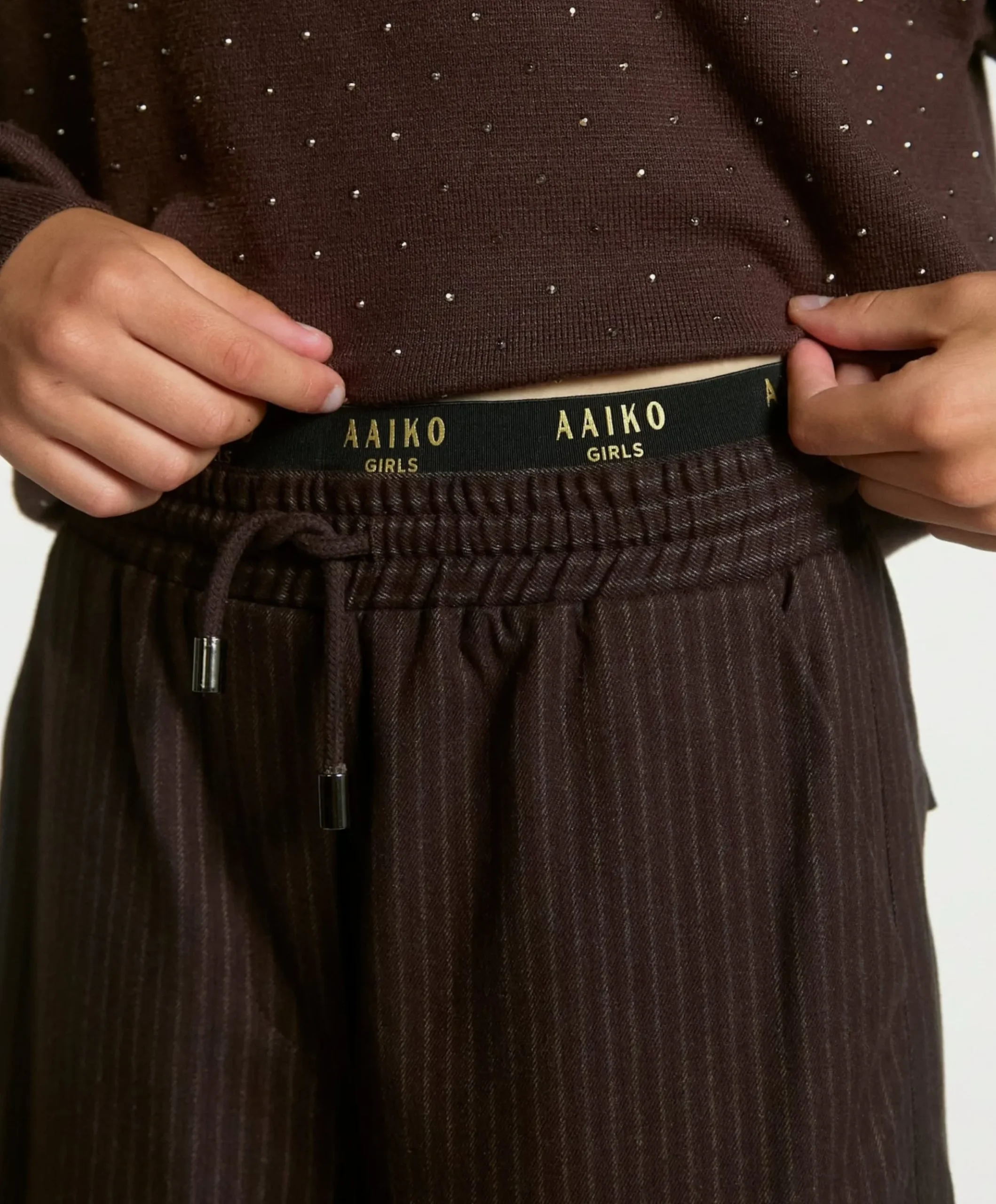 ESILA PINSTRIPE VIS 350 G meisjes pantalon bruin