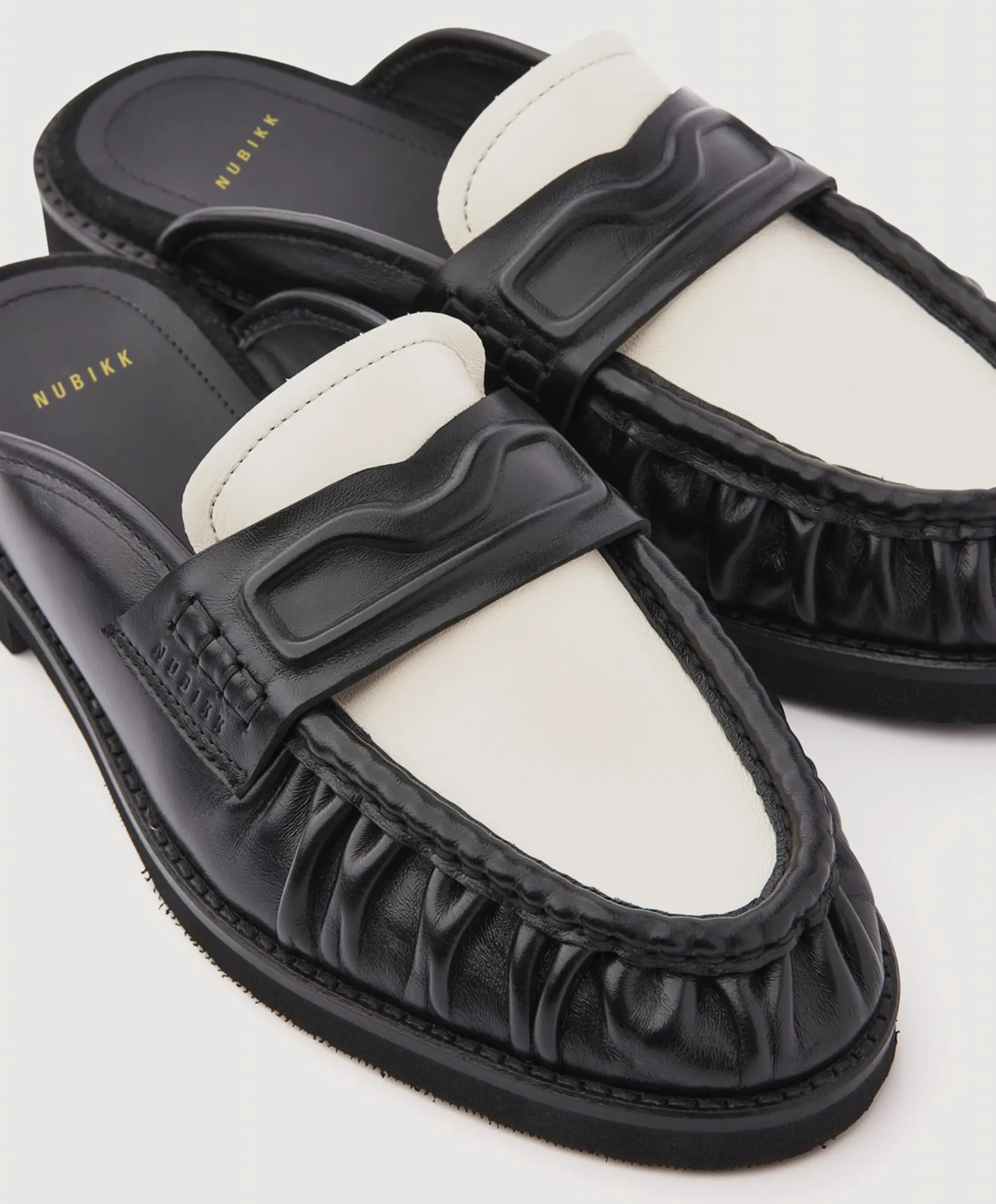 Jones Mule (L) dames clogs zwart