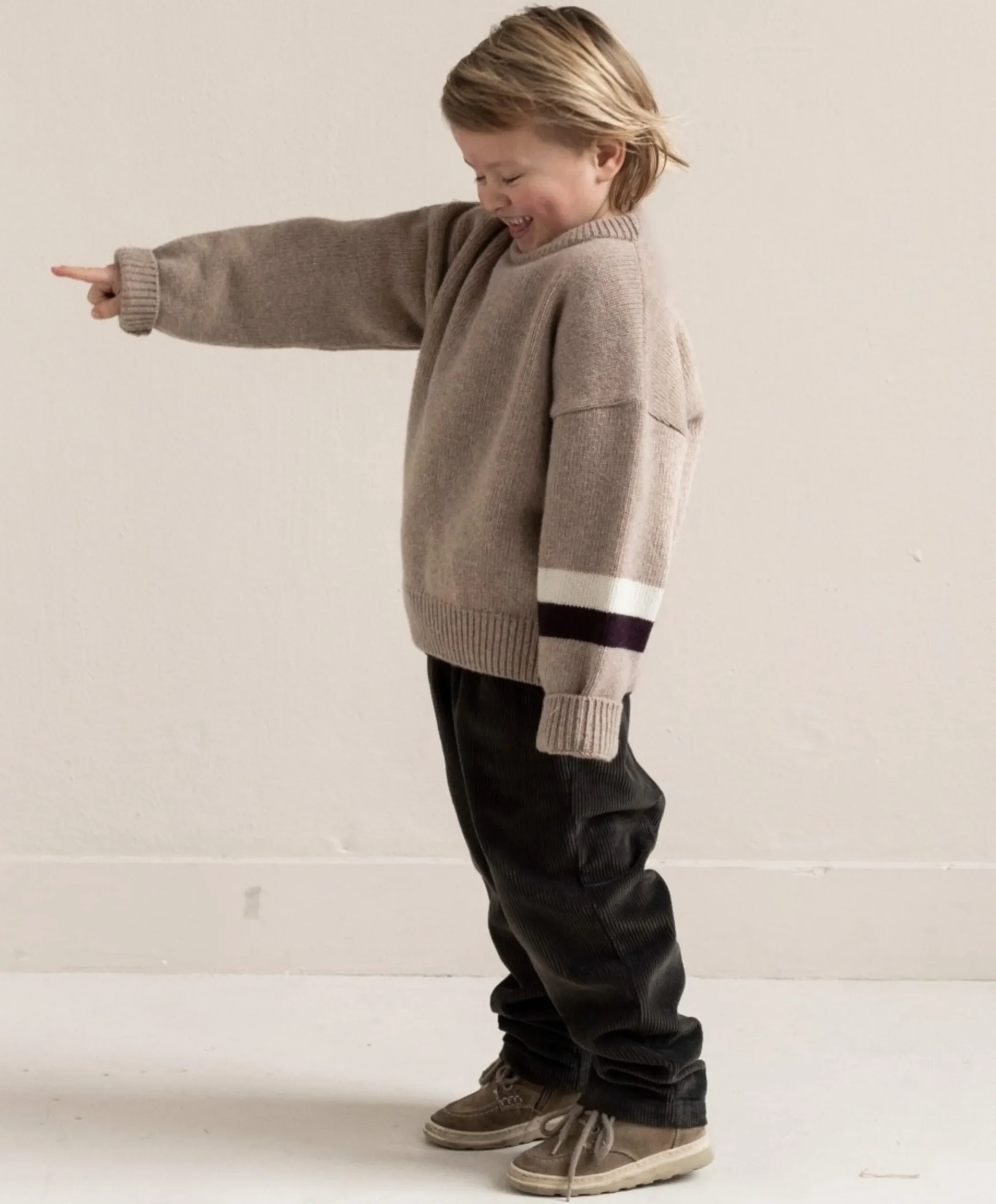 Jongens trui beige