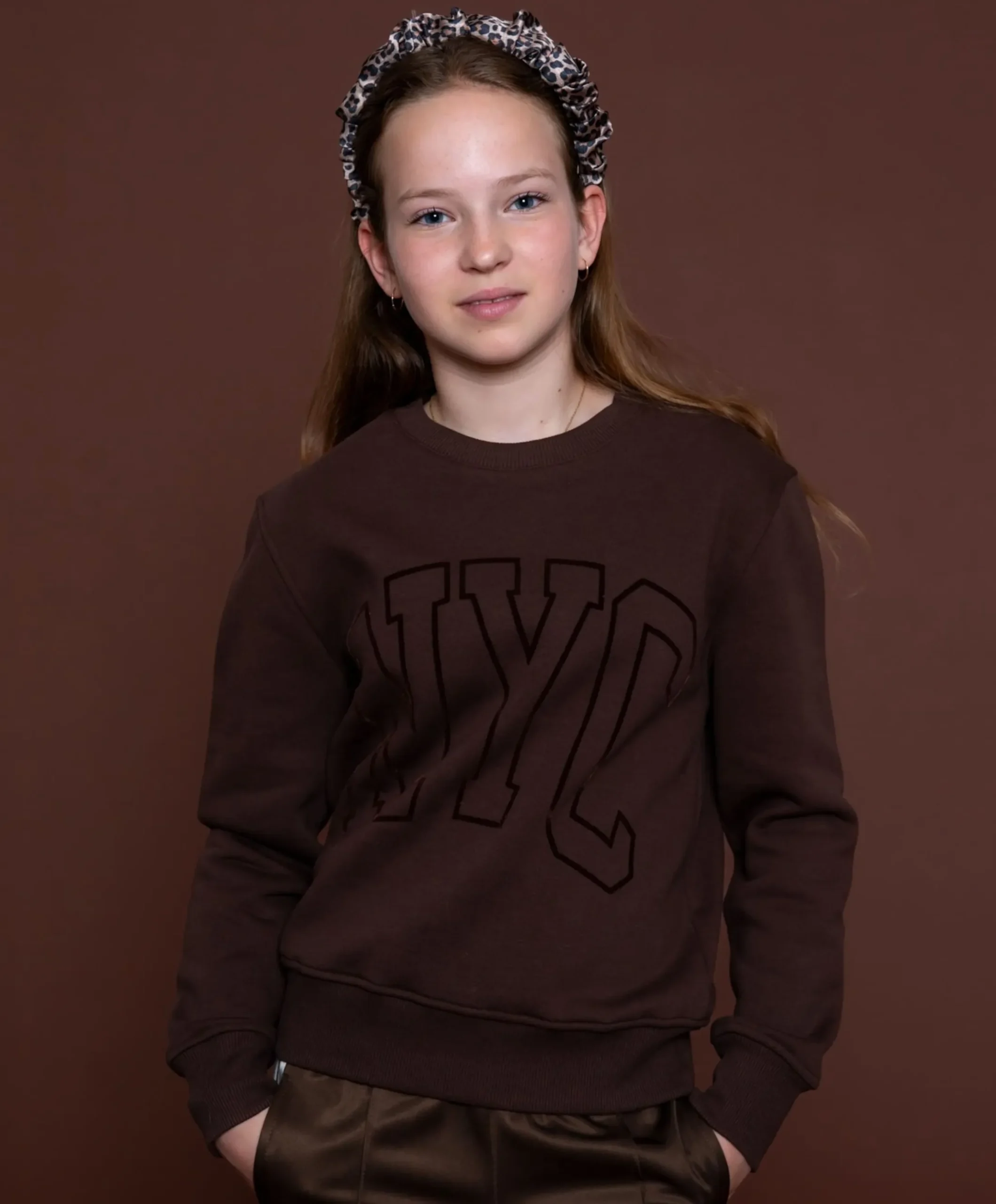 Meisjes sweater bruin