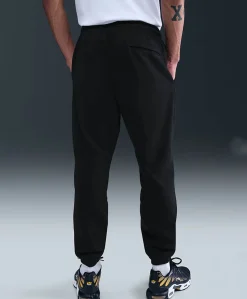M Nk Club Bb Cuff Pant heren broek zwart