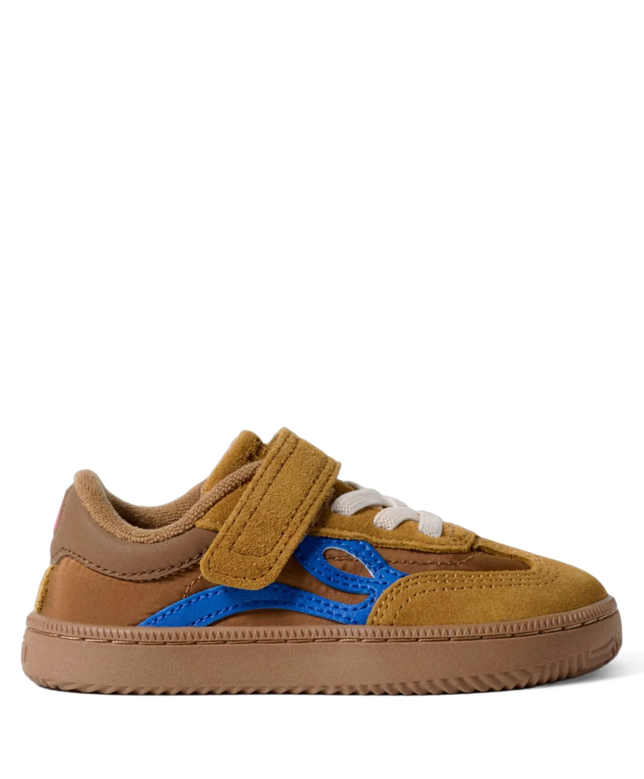 One uniseks sneakers bruin