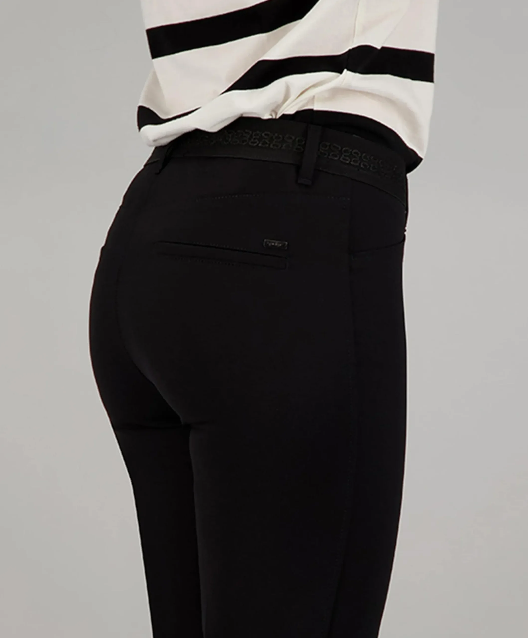 Pull On Slim broek zwart