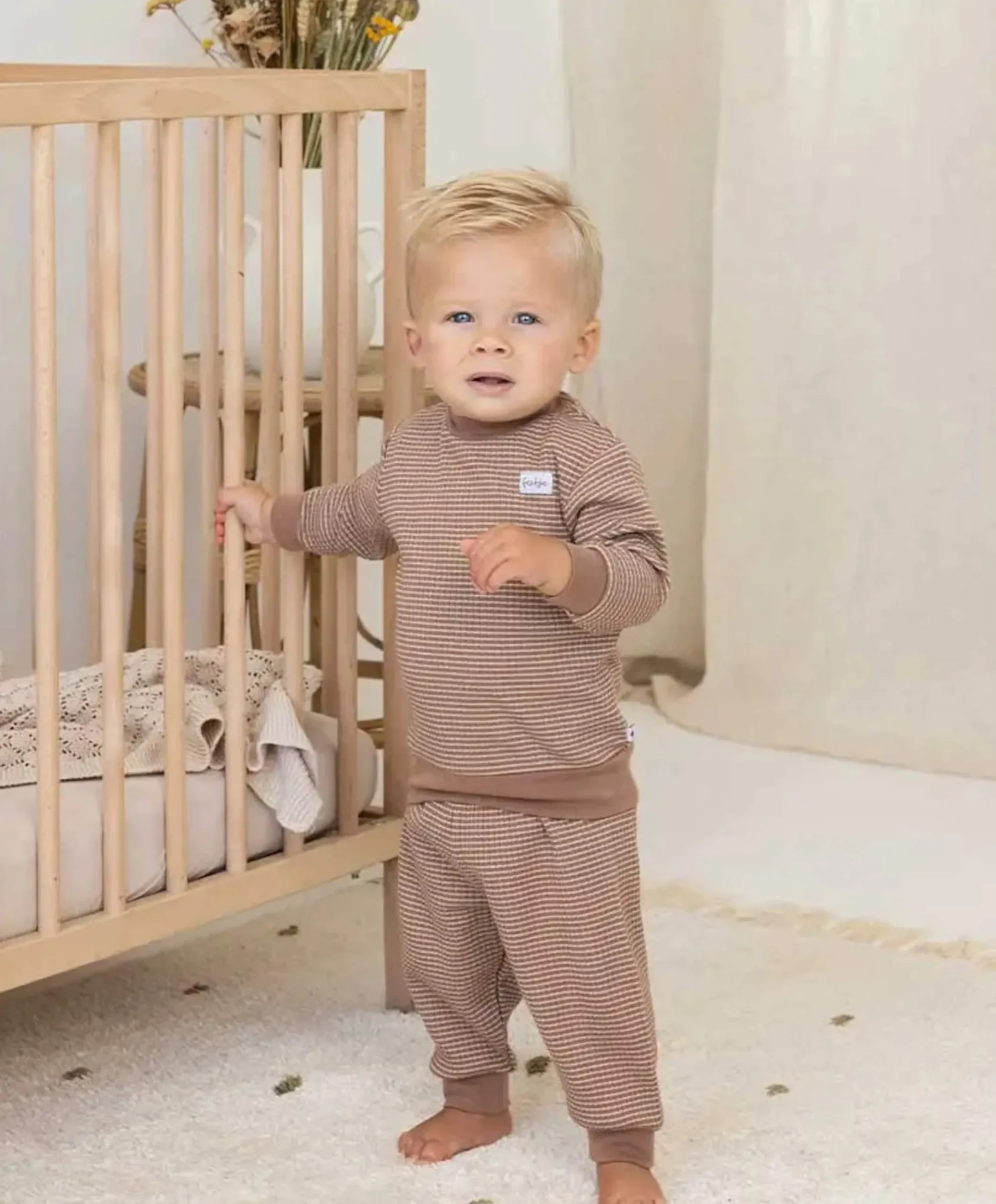 Pyjamaset bruin