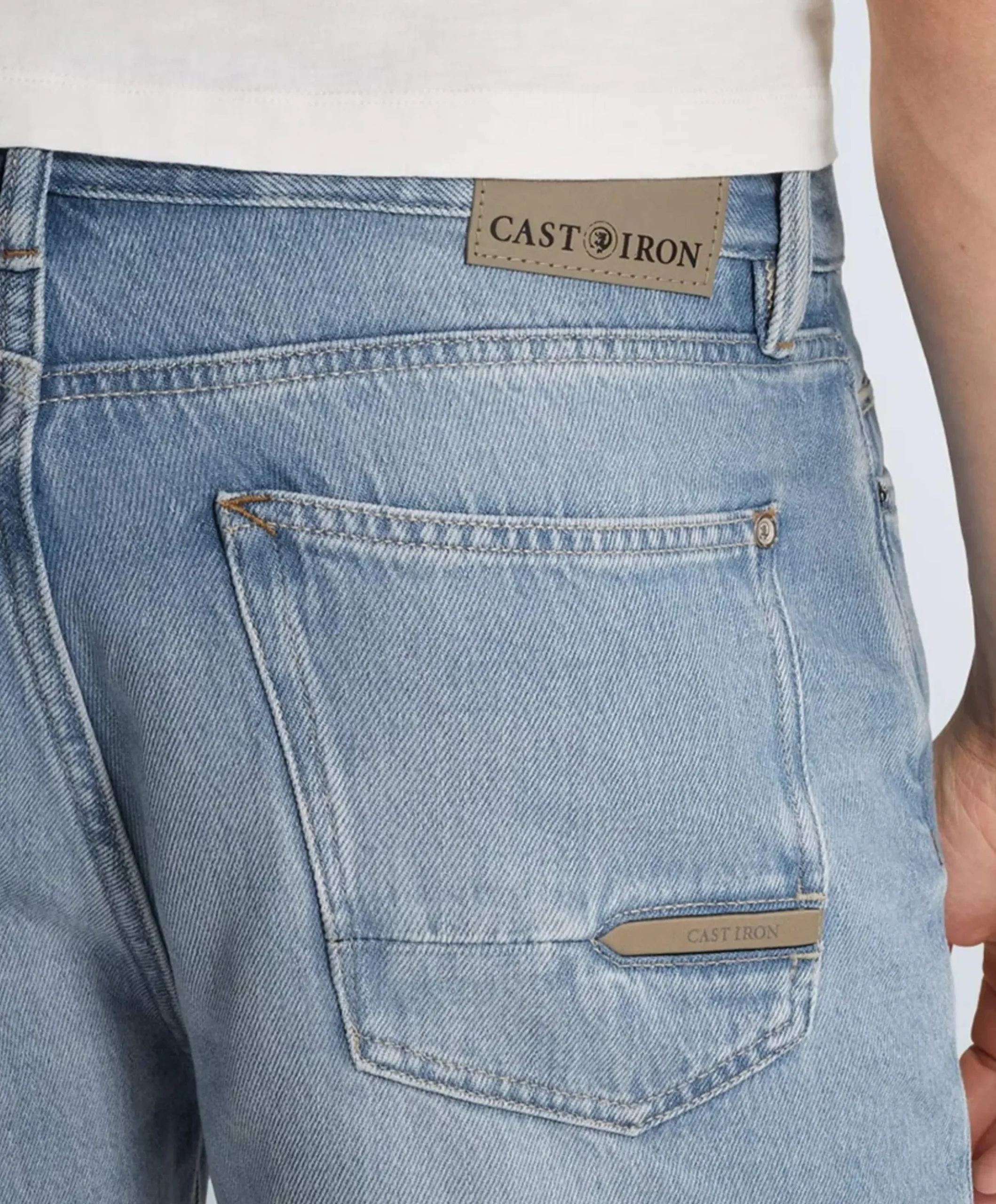 STEEPER SHORTS LIGHT BLEACH BLUE heren korte broek blauw