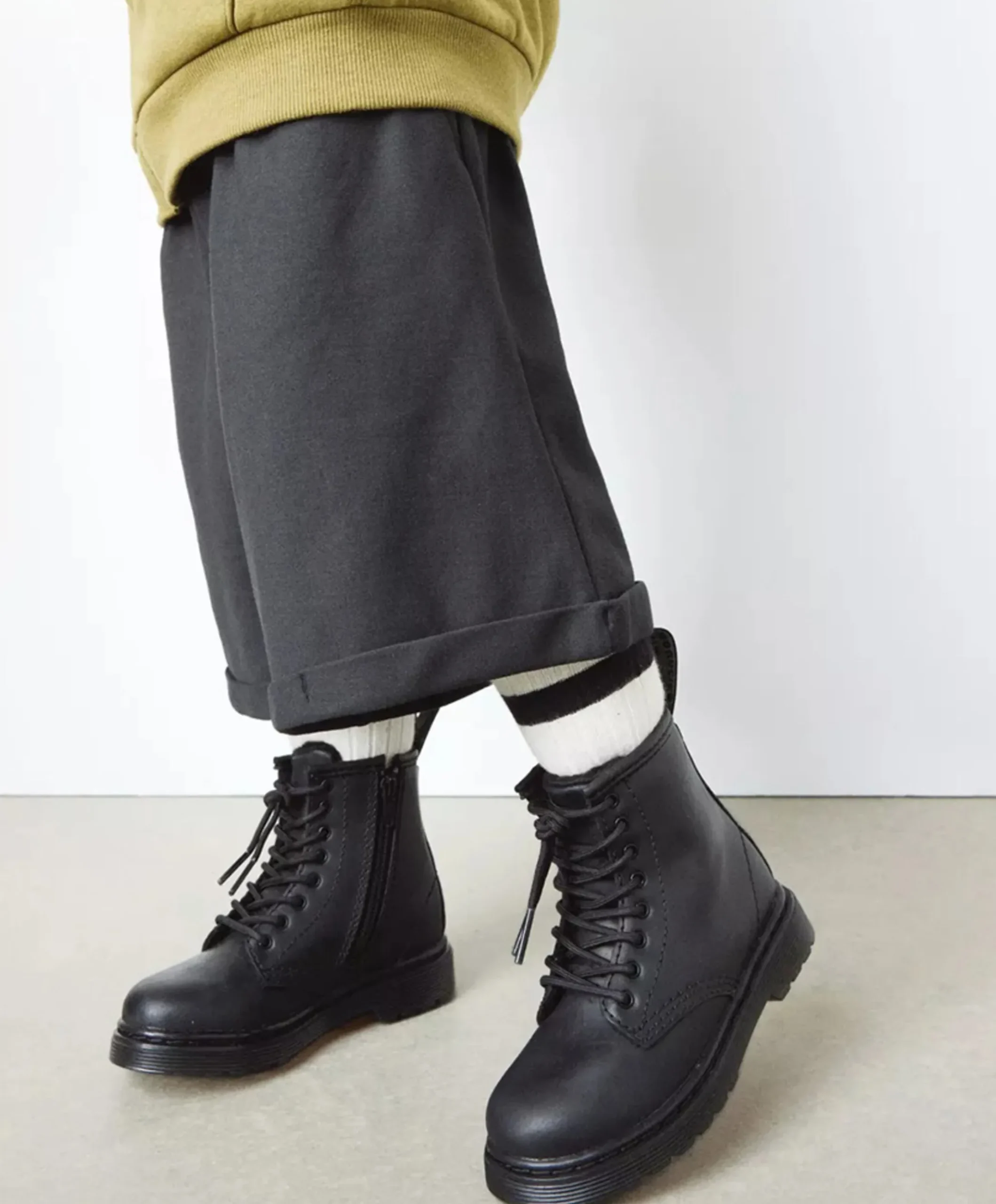 1460 T Serena Mono uniseks boots zwart