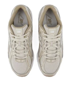 740 uniseks sneakers beige