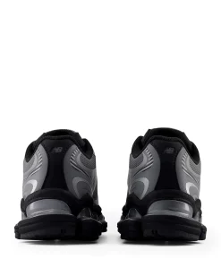 2000 uniseks sneakers zwart
