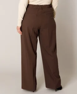 Yunia dames broek bruin